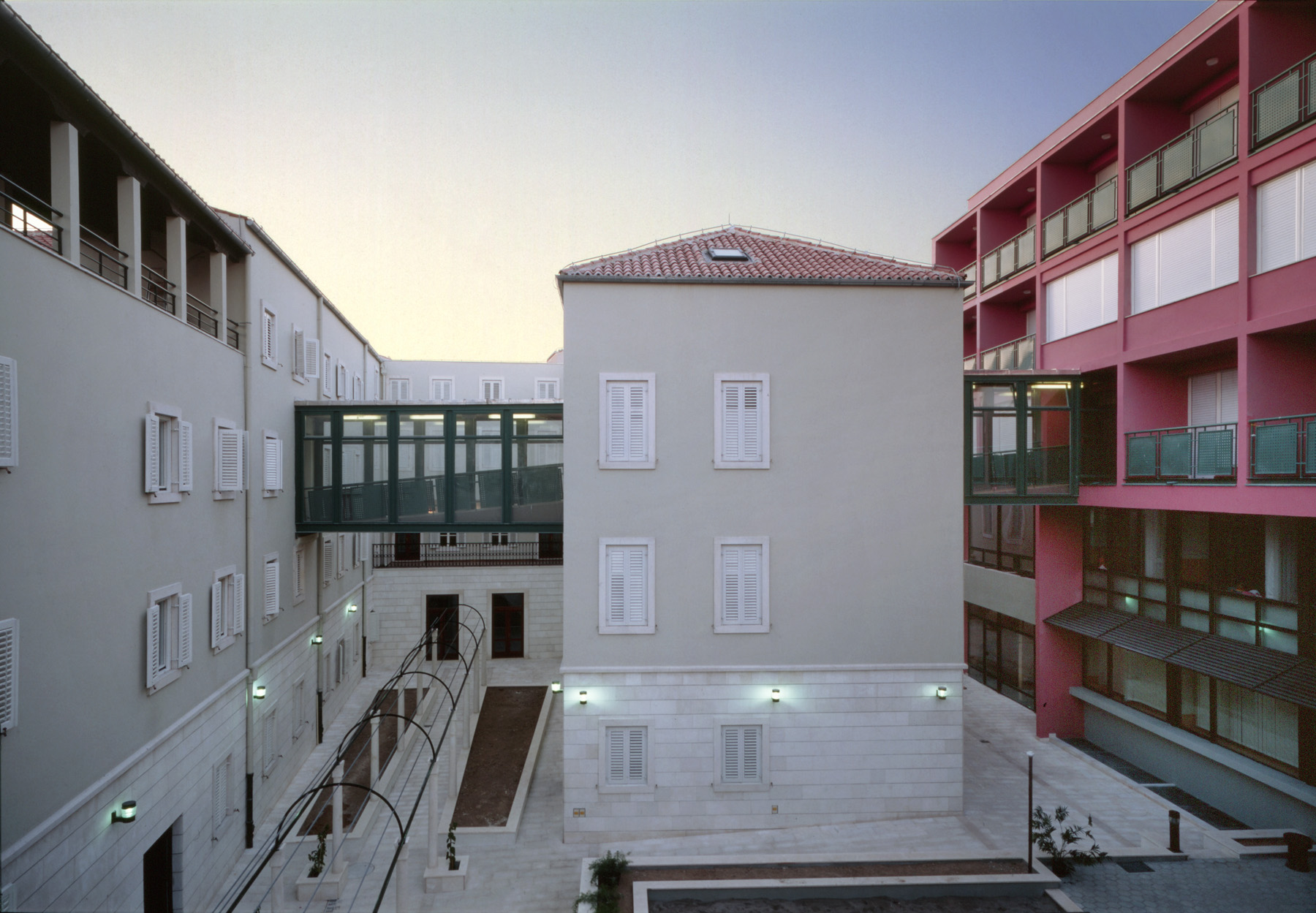 Samostan sestara milosrdnica, Split